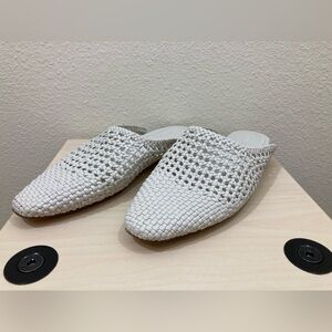 Vince Woven Slip-On Off-White Mule Size 6